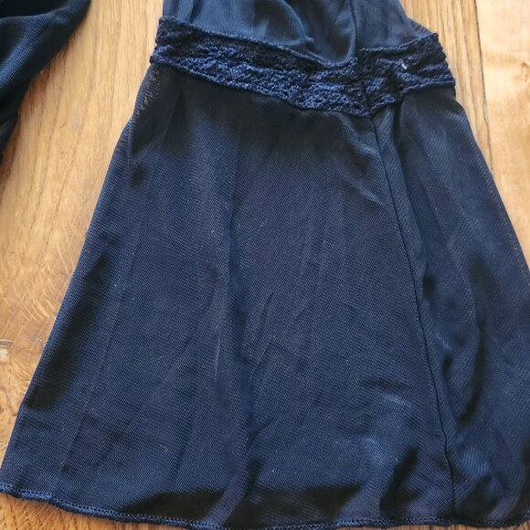 New Whimsigoth Festival Bell sleeve  Lace Top - Picture 6 of 7